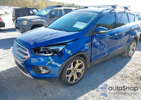 2017 Ford Escape Titanium из США, поврежденный, VIN 1FMCU0JD3HUB23407